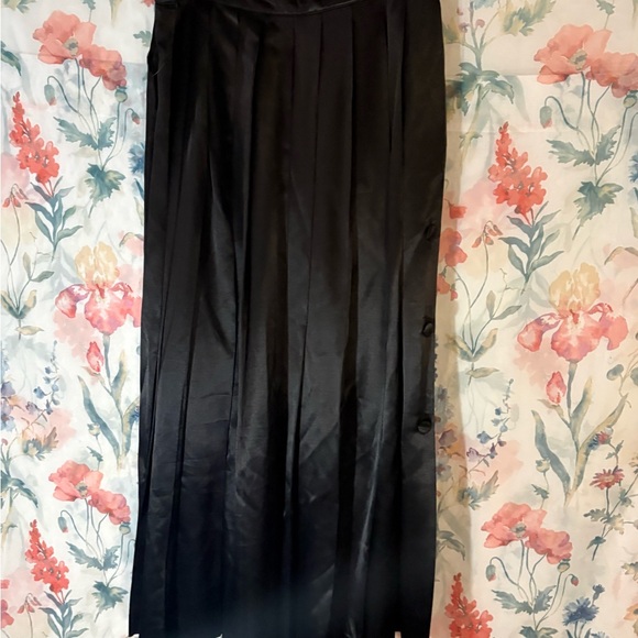Vintage Black Pleated Maxi Skirt - Picture 2 of 8
